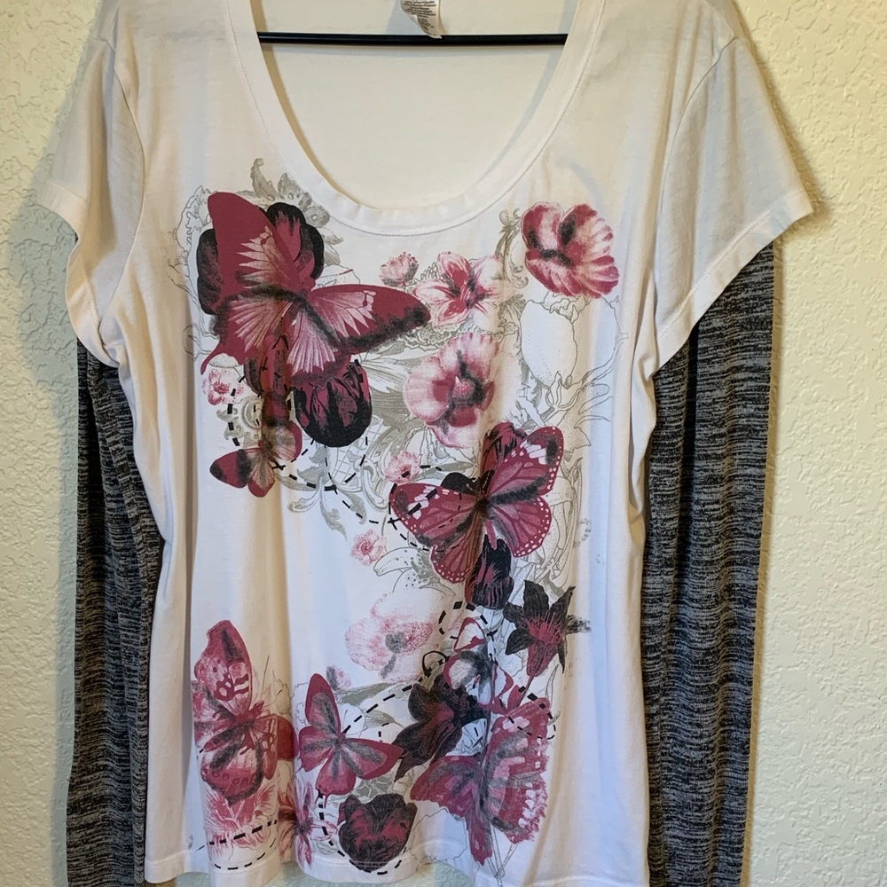 Women’s XL long sleeve shirt